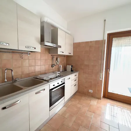 Residenza Lucia * كامباغنانو دي روما
